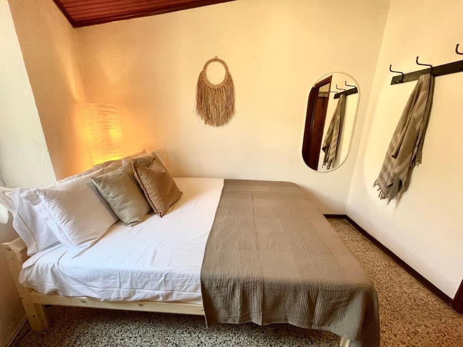 Historic Downtown Home By The Sea With King Bed Μοντερόσο αλ Μάρε Εξωτερικό φωτογραφία
