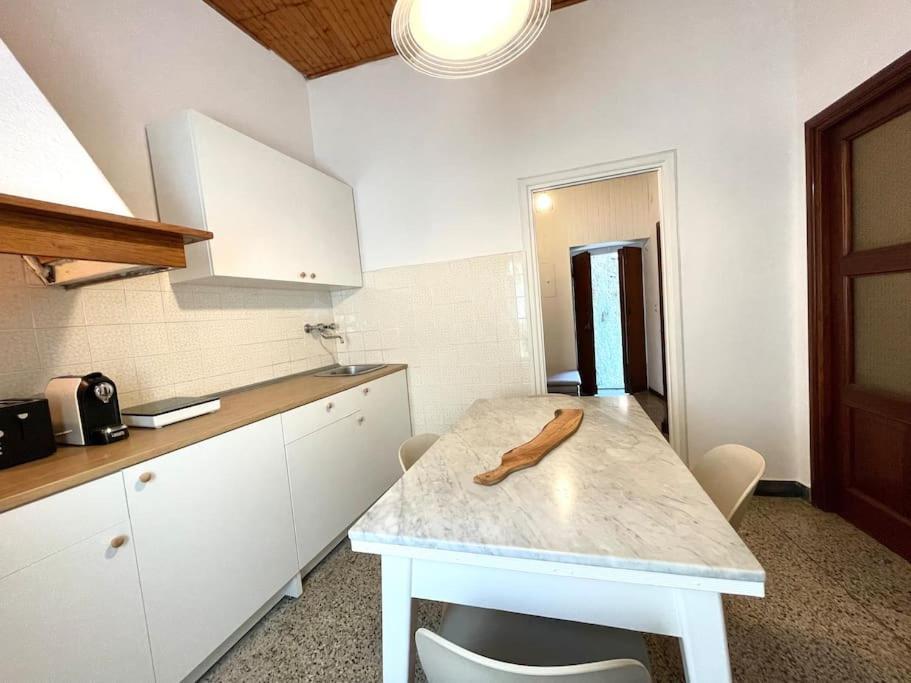 Historic Downtown Home By The Sea With King Bed Μοντερόσο αλ Μάρε Εξωτερικό φωτογραφία